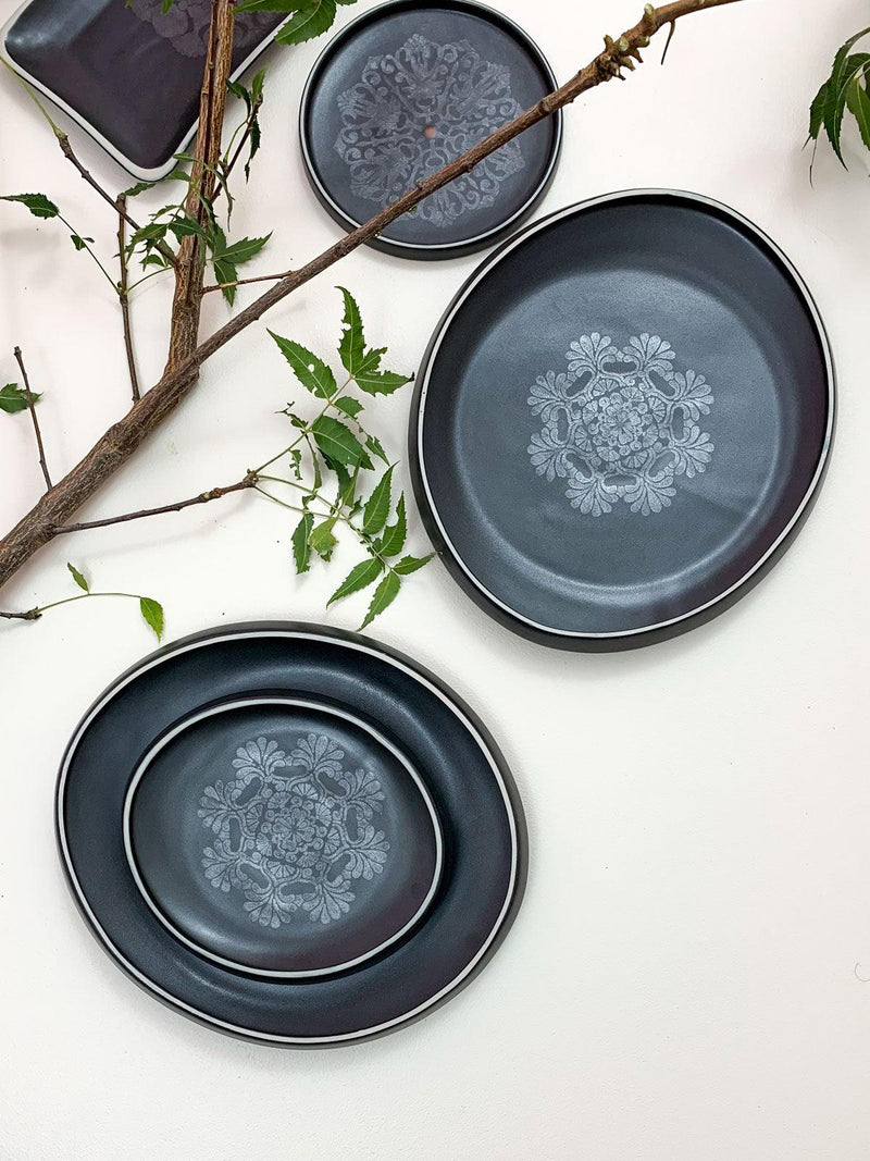 Oval Platters Set Reflection (1 Large & 1 Medium)